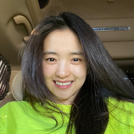 The Instagram Post was shared by Kim Tae-ri. 